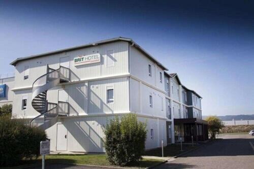 Brit Hotel Essentiel Arverne - Clermont-Ferrand Sud Aubiere Exterior photo